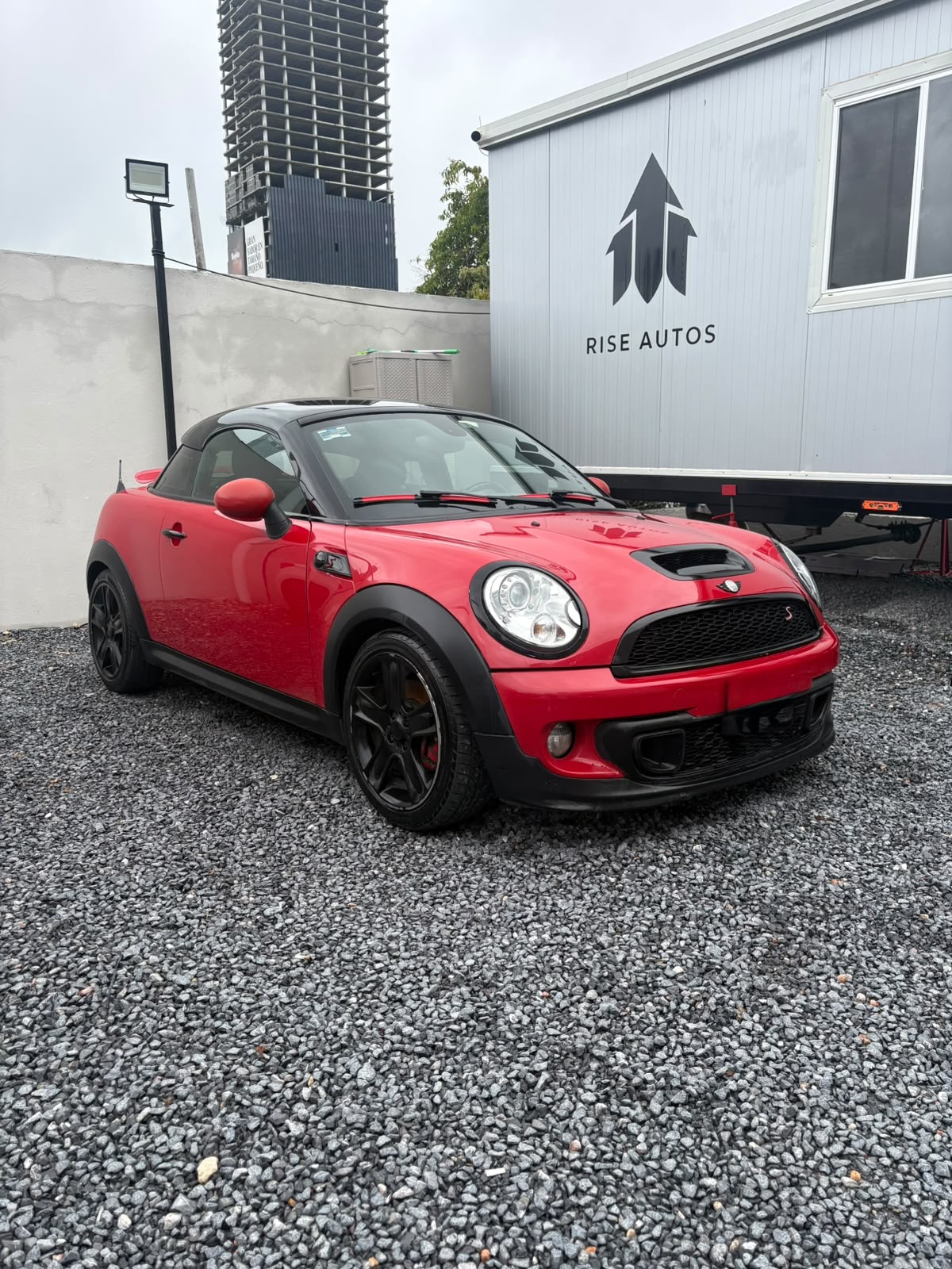 Mini Cooper 2014 — foto 1 de 14