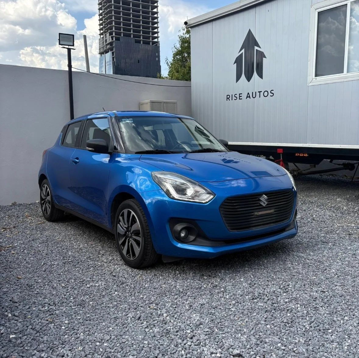 Suzuki Swift 2019 — foto 1 de 18